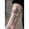 Geçici Kılıç Figürlü Dövme Tatto