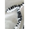 Siyah Ve Beyaz Renk Zebra Desenli Kulakları Oynayan Taç