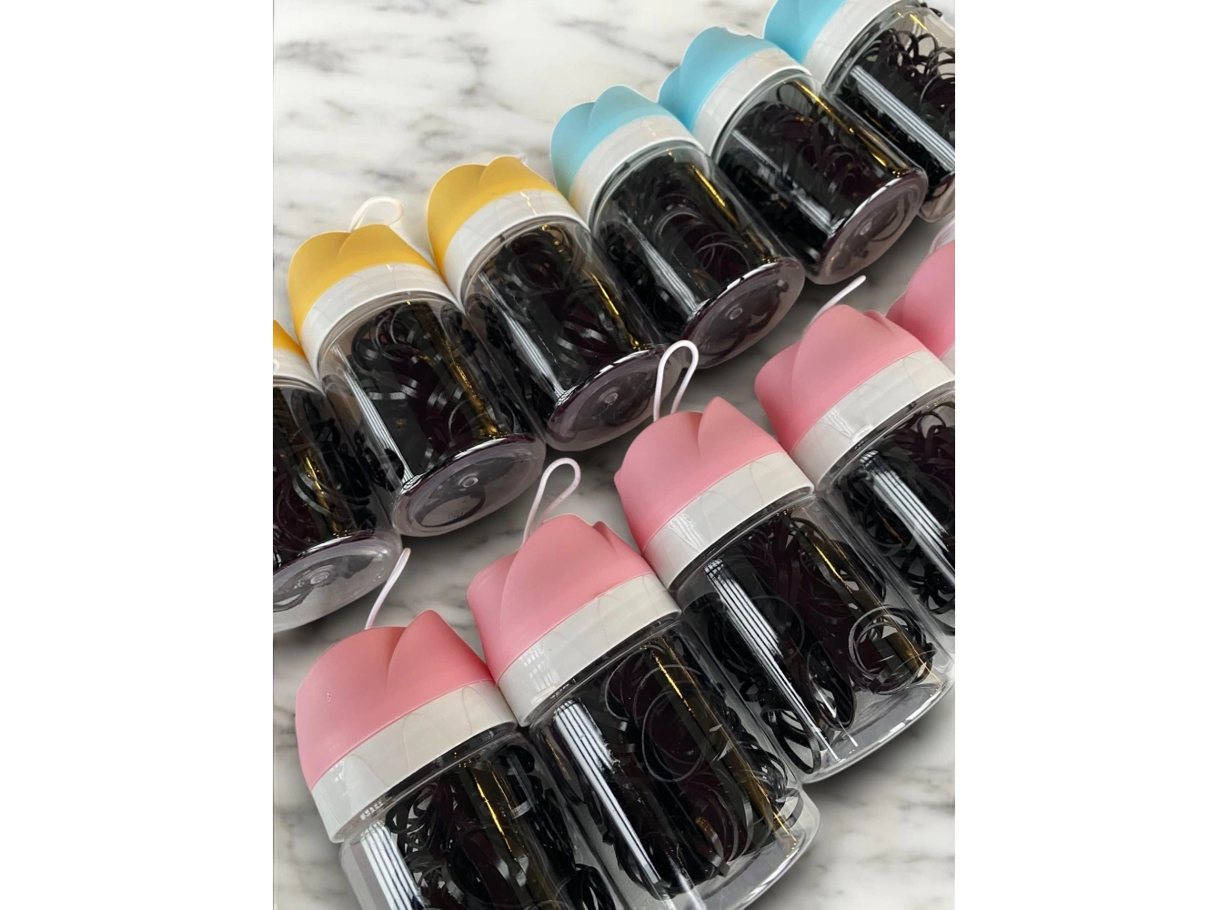 12li Gül Figürlü Siyah Renk Perma Lastik Toka