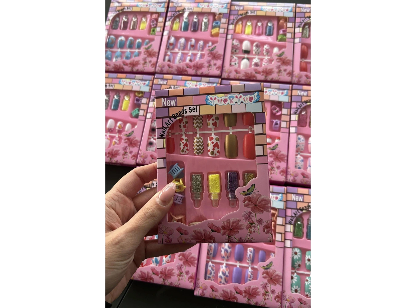 12li Karışık Figürlü Çocuk Tırnak Set