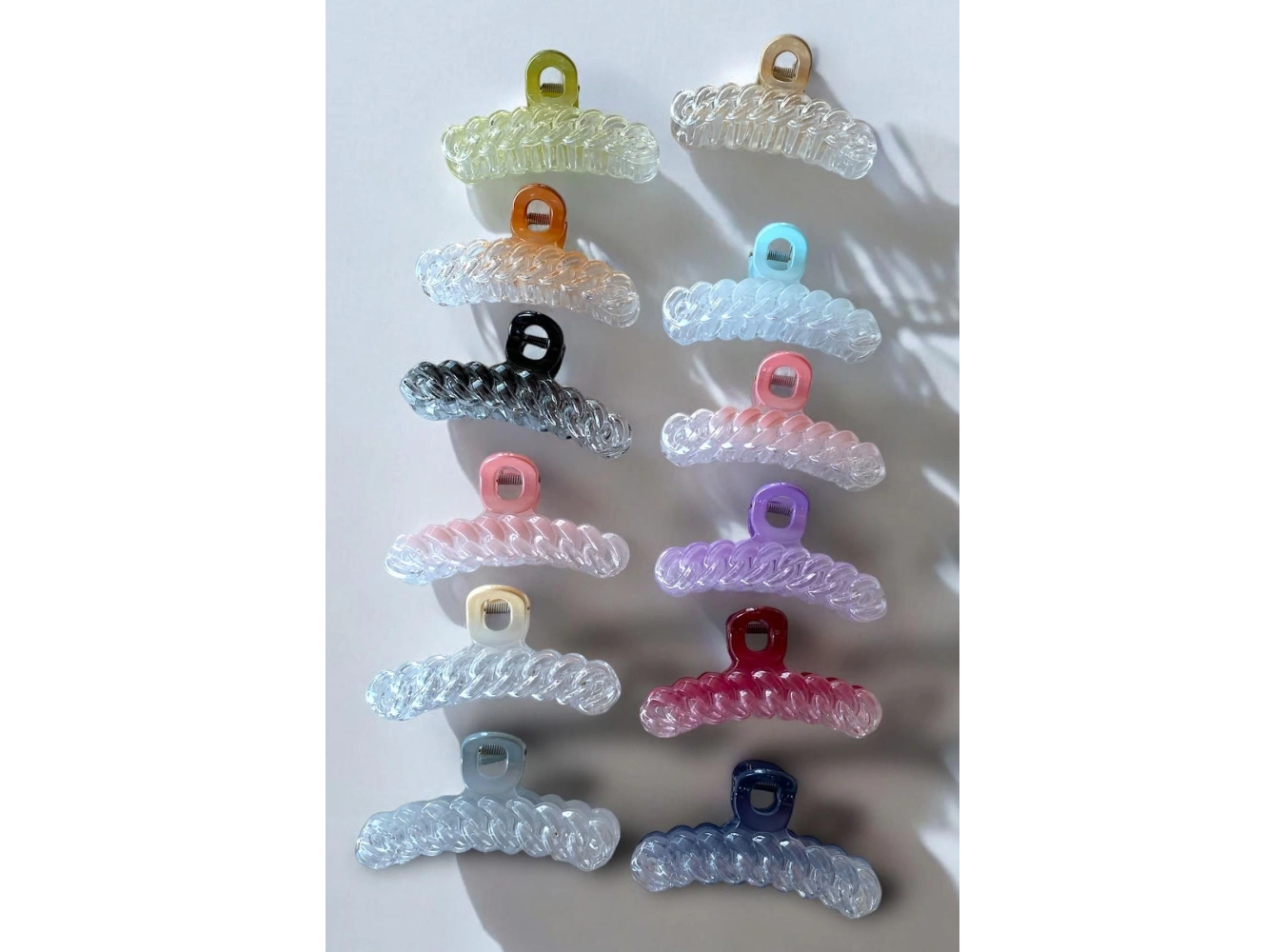 12li Karışık Renk Burgu Detaylı Mandal Toka