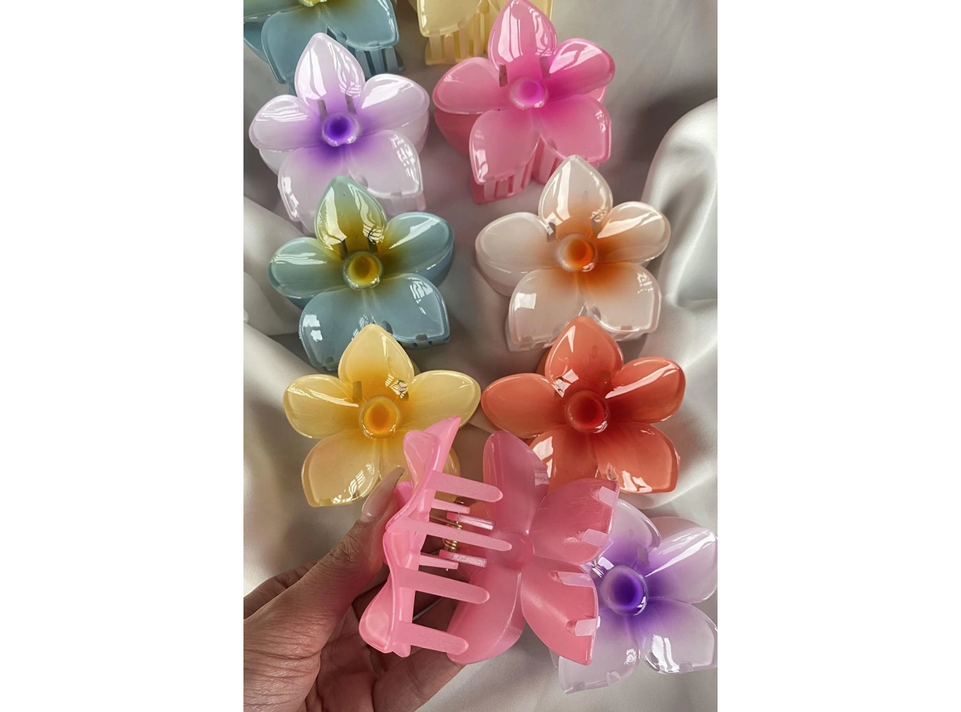 12li Karışık Renk Çiçek Figürlü Mandal Toka Set