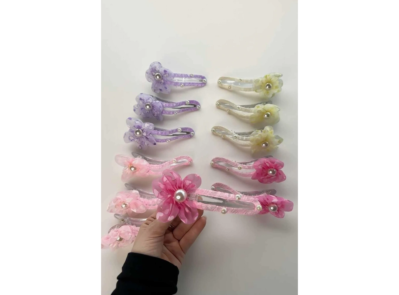 12li Karışık Renk Çiçek Figürlü Pens Toka Set