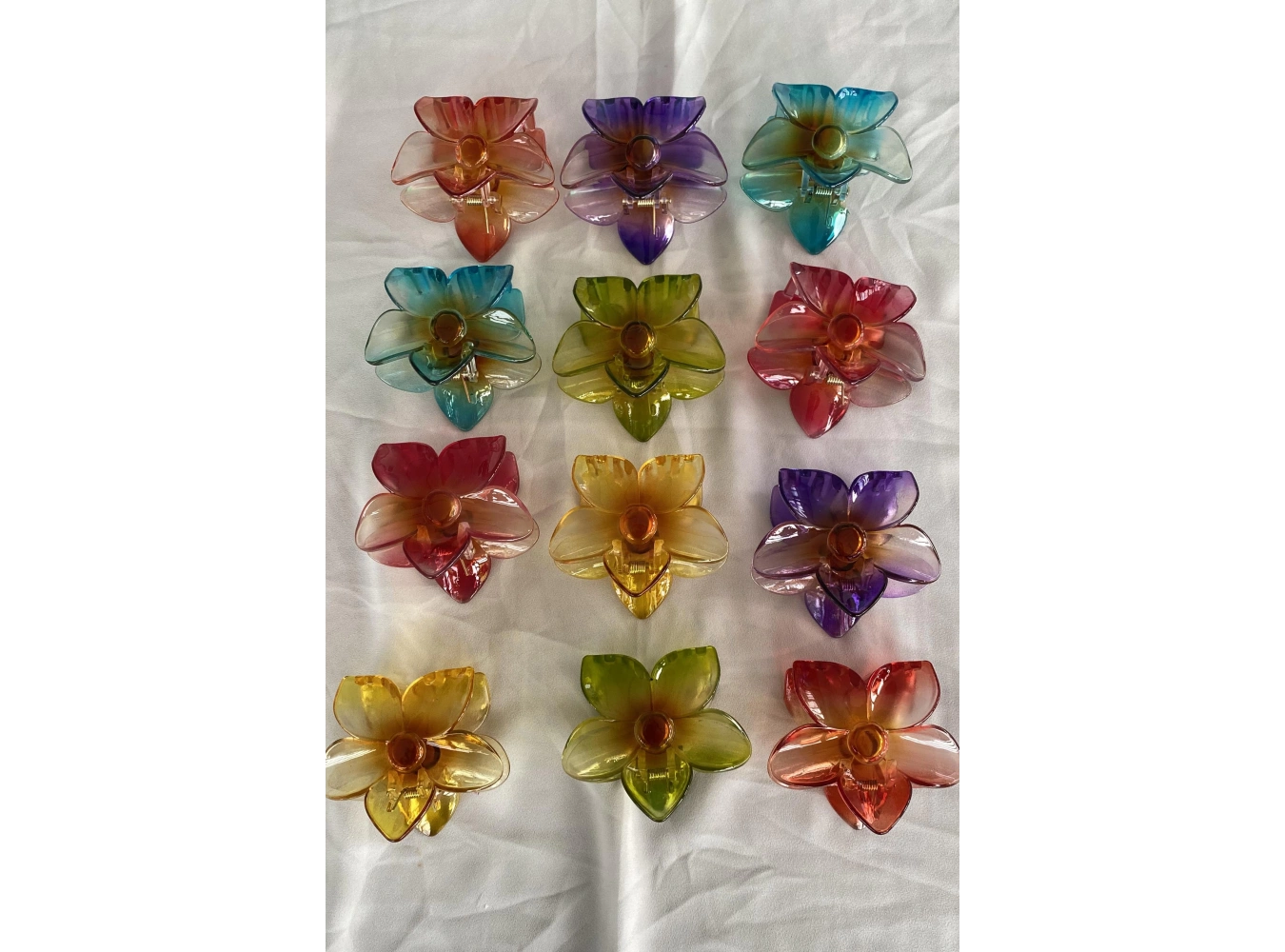 12li Karışık Renk Çiçek Figürlü Toka Set