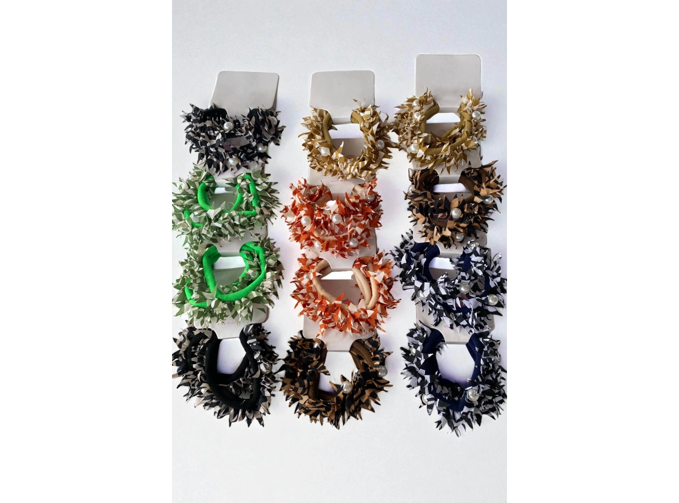 12li Karışık Renk İnci Detaylı Simit Toka Set