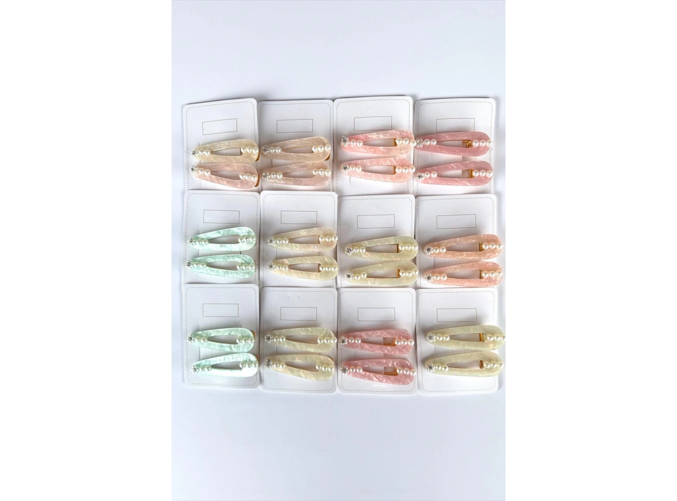 12li Karışık Renk İnci Detaylı Yan Toka Set