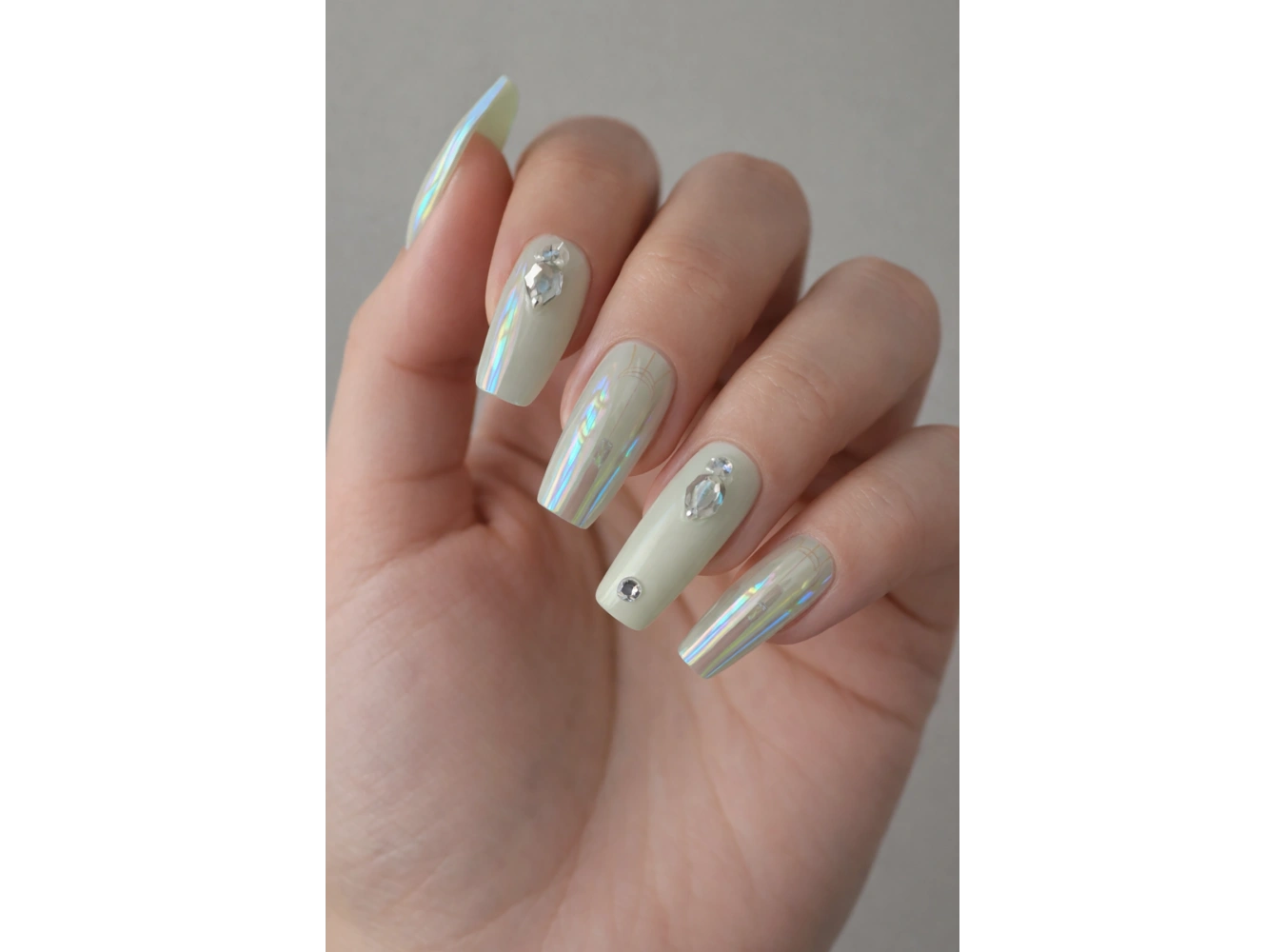 12li Karışık Renk Jel Görünümlü Takma Tırnak (Yapıştırıcılı)