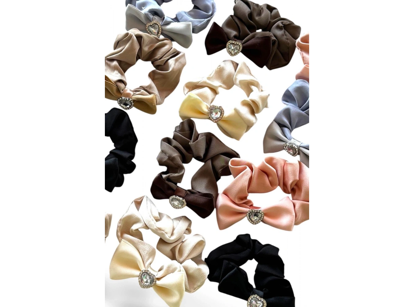 12li Karışık Renk Kalp Figürlü Taş Detaylı Simit Toka Set