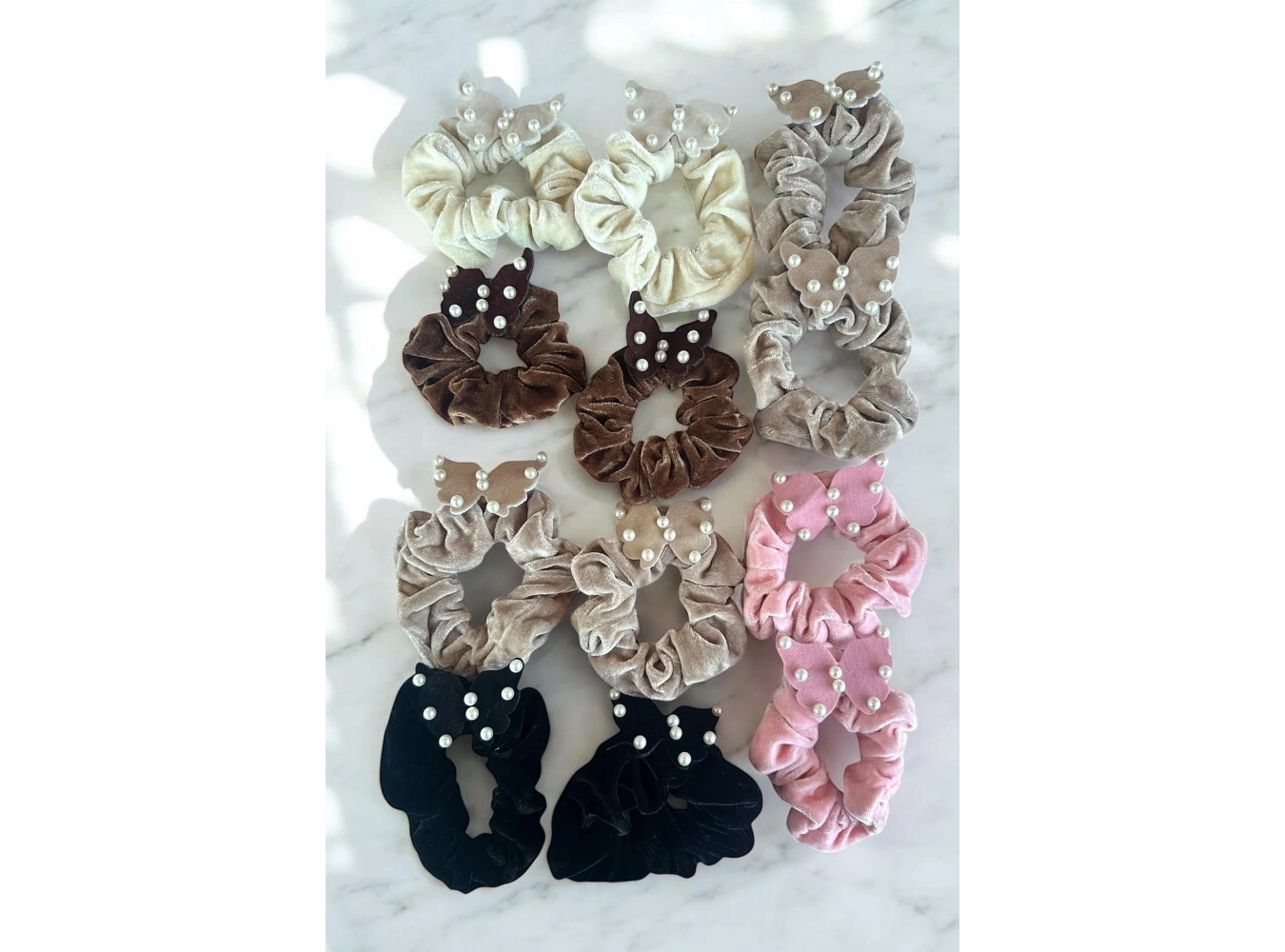 12li Karışık Renk Kelebek Figürlü İnci Detaylı Simit Toka Set