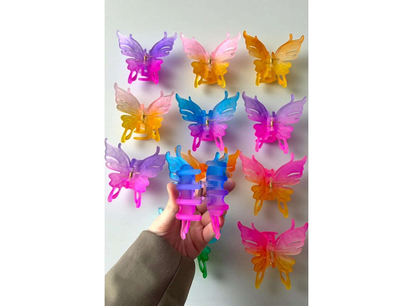 12li Karışık Renk Kelebek Figürlü Mandal Toka Set
