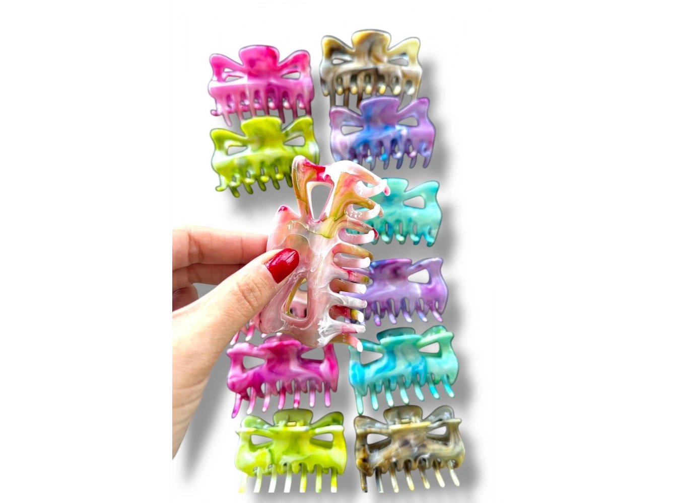 12li Karışık Renk Kelebek Figürlü Mermer Desenli Kemik Mandal Toka Set