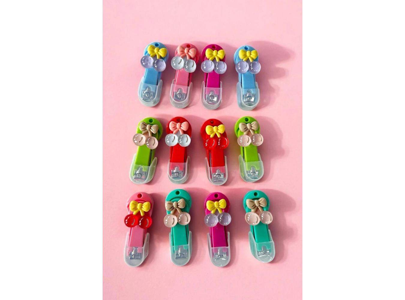 12li Karışık Renk Kiraz Figürlü Tırnak Makası Set