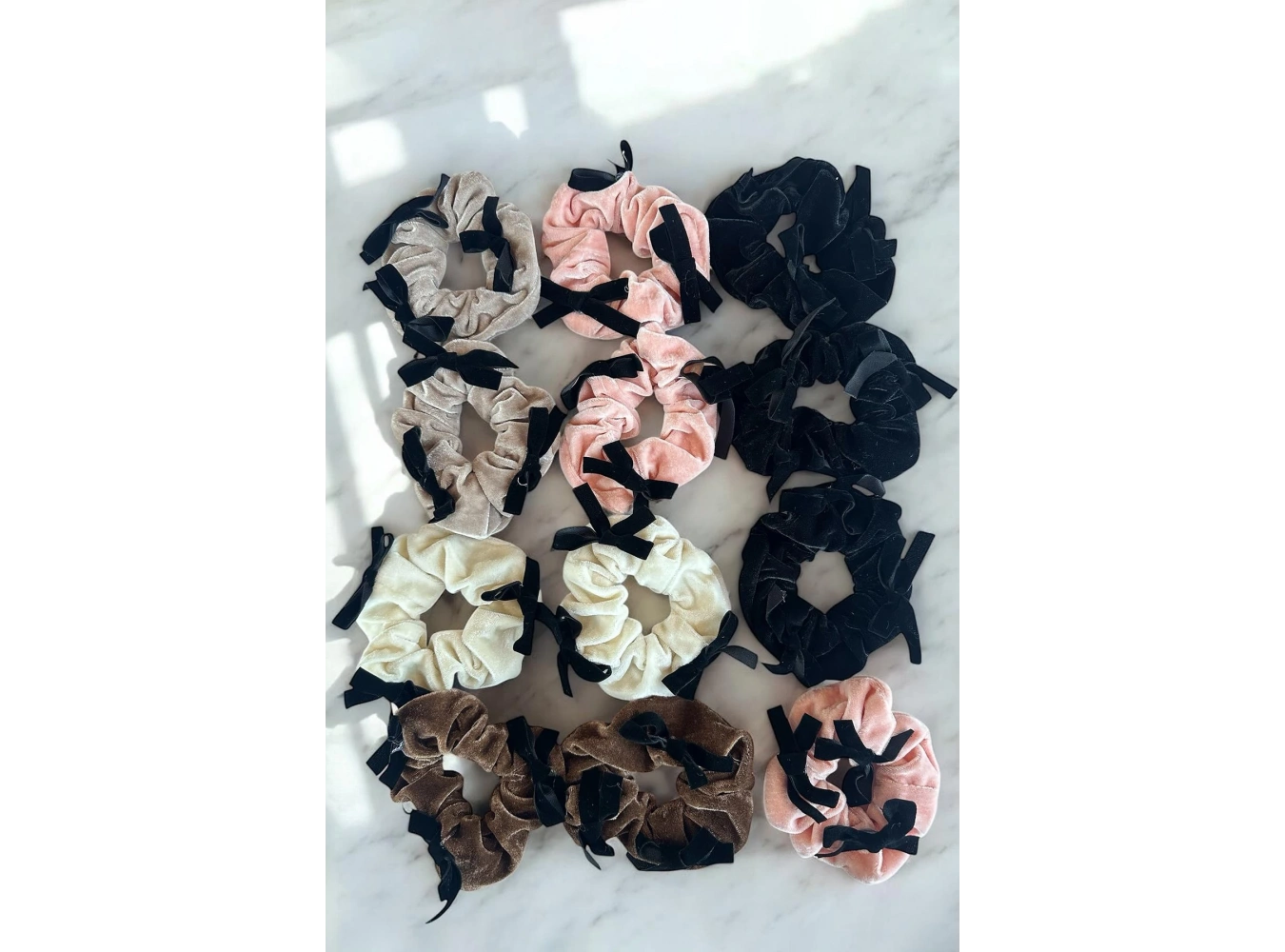 12li Karışık Renk Kurdele Detaylı Simit Toka Set