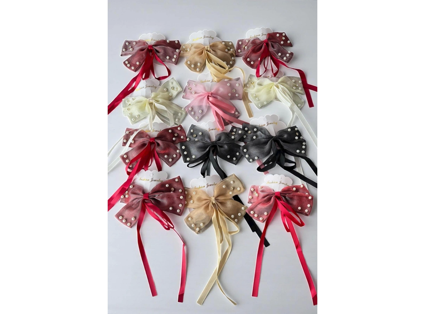 12li Karışık Renk Kurdele Figürlü İnci Detaylı Otomat Toka