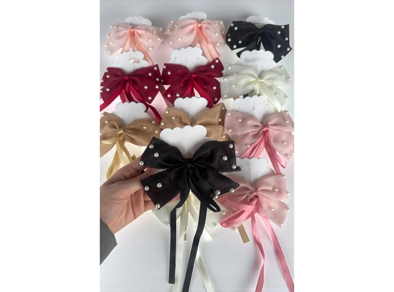 12li Karışık Renk Kurdele Figürlü İnci Detaylı Otomat Toka Set