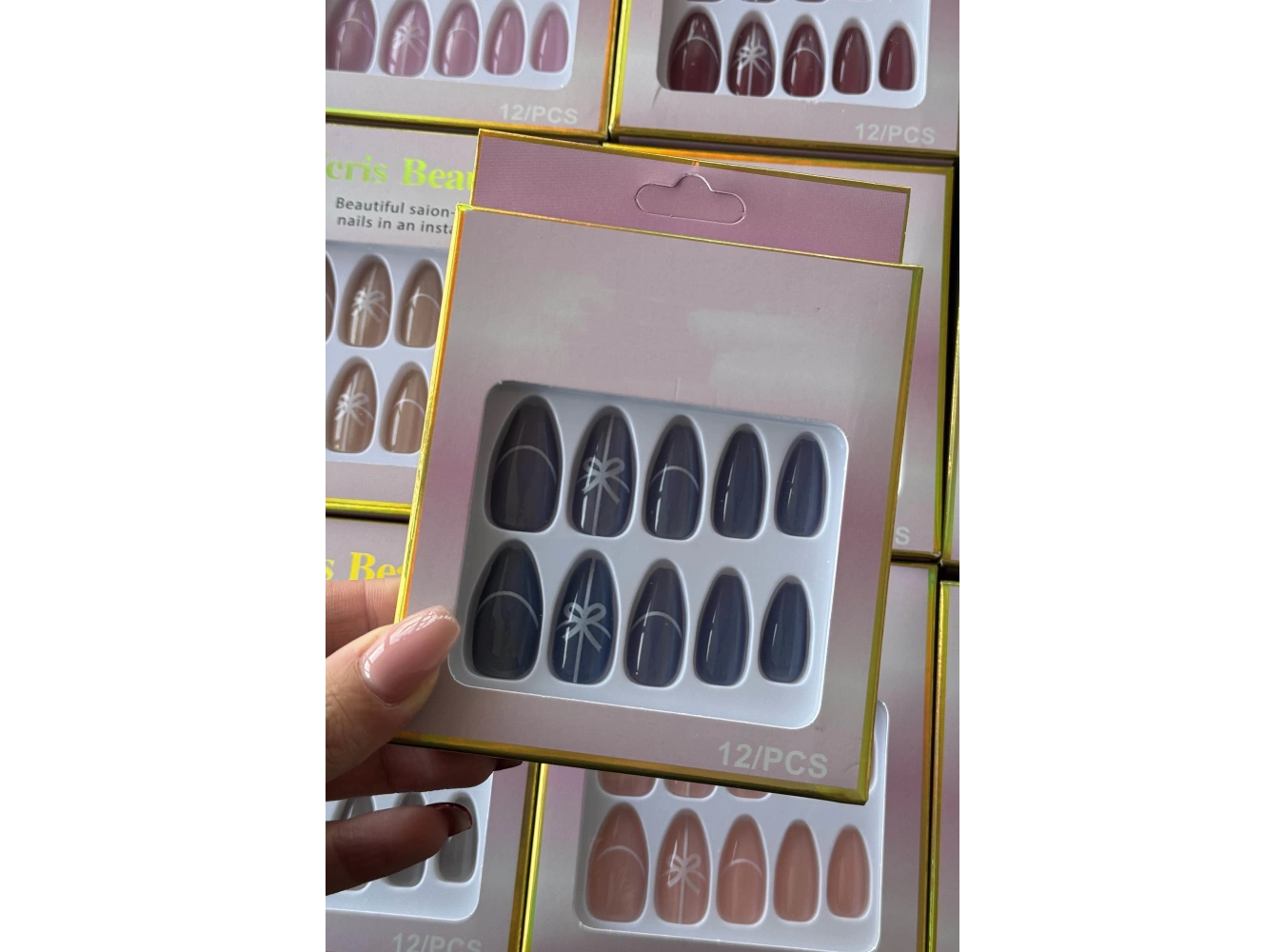 12li Karışık Renk Kurdele Figürlü Takma Tırnak Seti