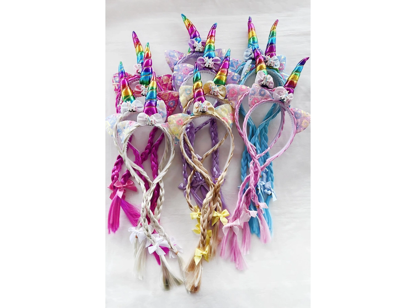 12li Karışık Renk Örgü Detaylı Unicorn Taç