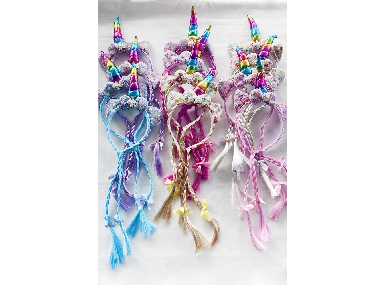 12li Karışık Renk Örgü Detaylı Unicorn Taç