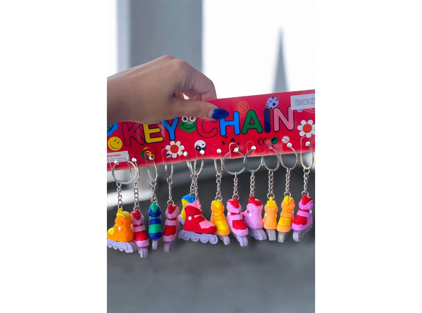 12li Karışık Renk Paten Figürlü Anahtarlık Set