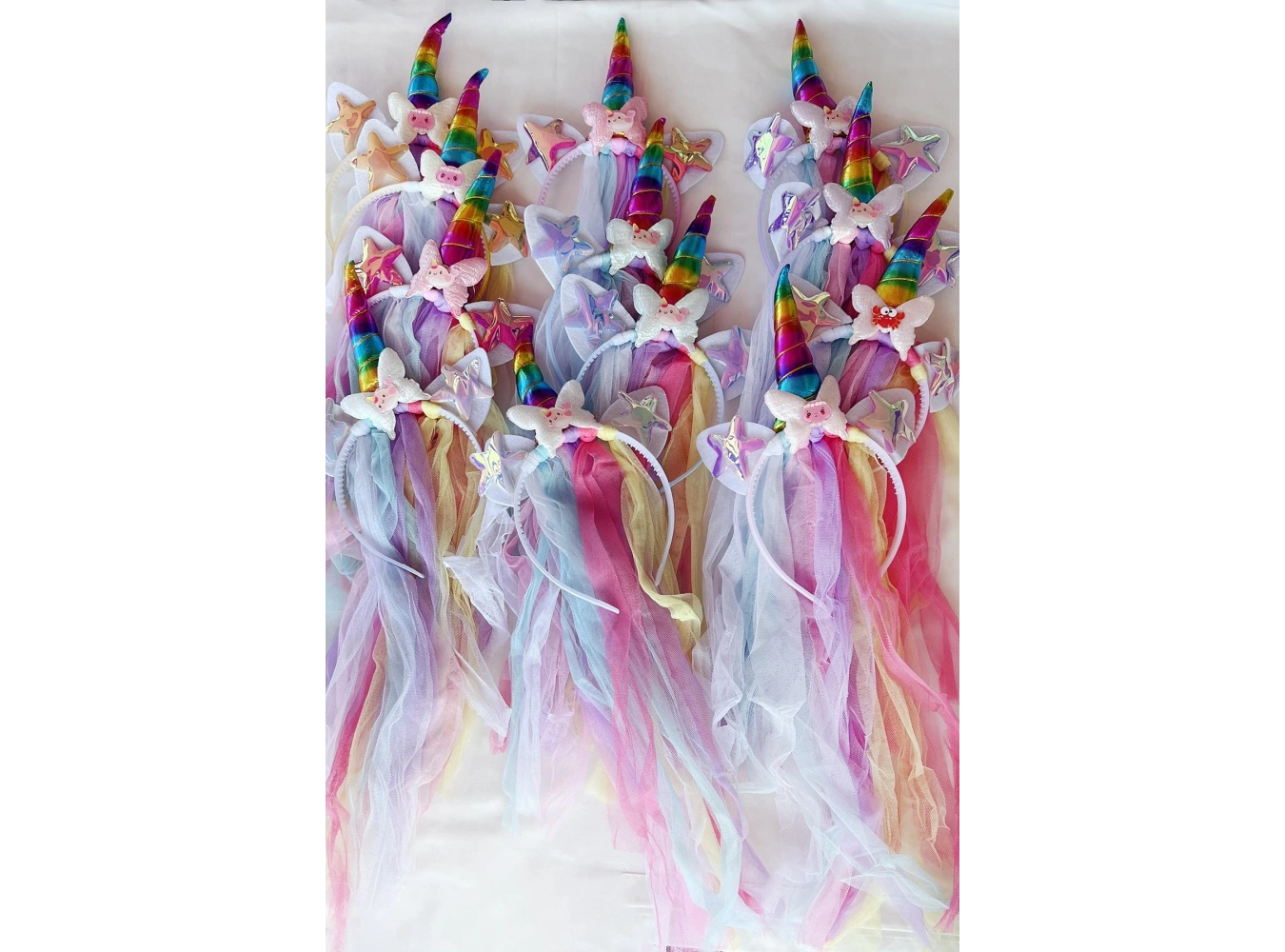 12li Karışık Renk Pelerin Detaylı Unicorn Taç