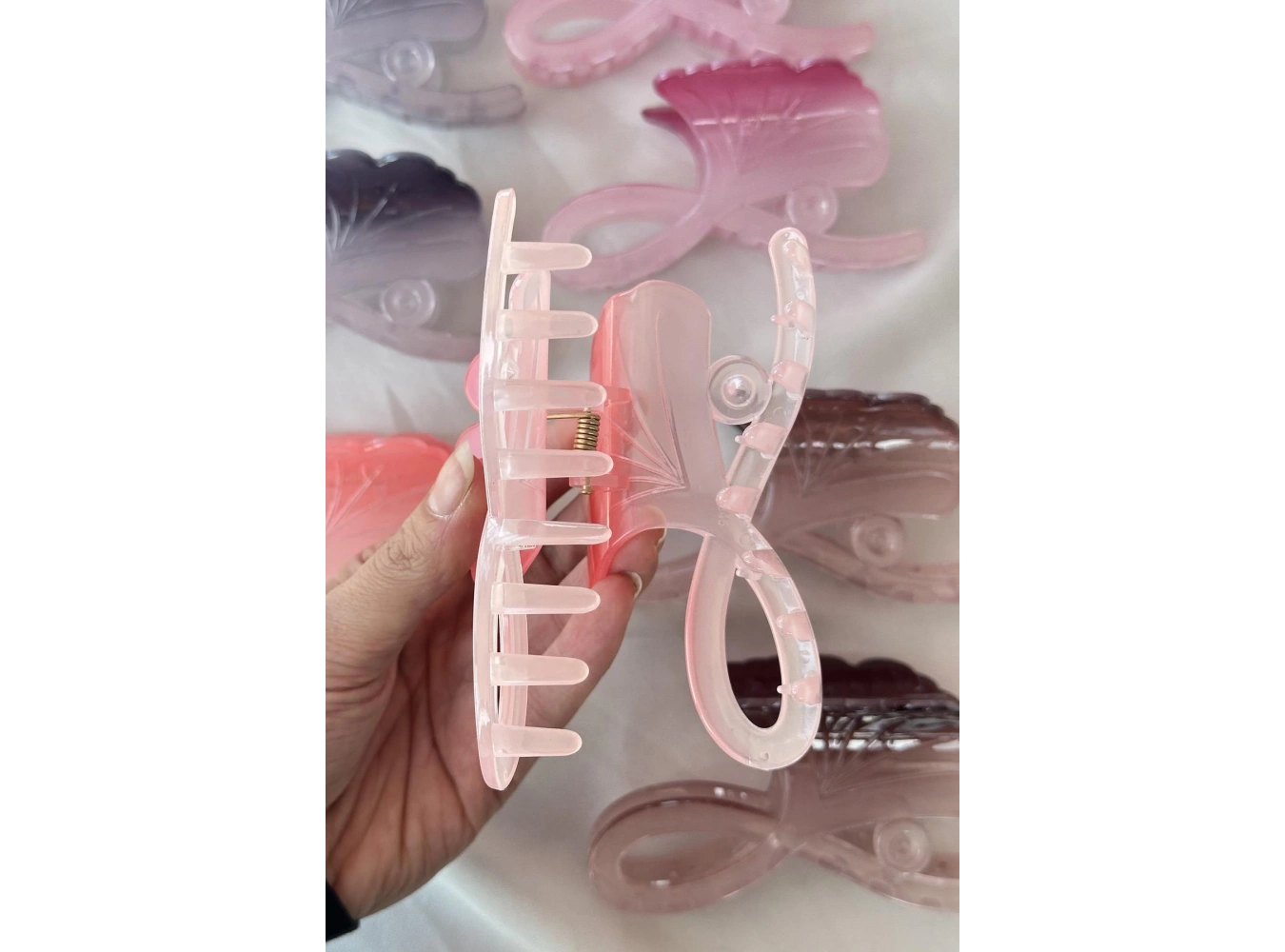 12li Karışık Renk Yaprak Figürlü Mandal Toka Set