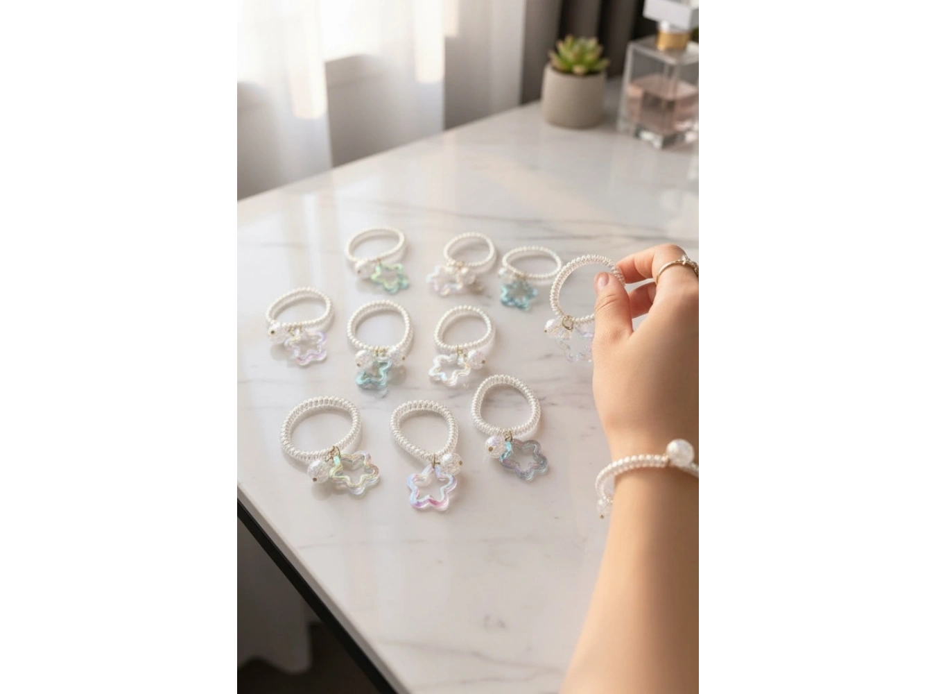 12li Karışık Renk Yıldız Figürlü Helezon Toka Set