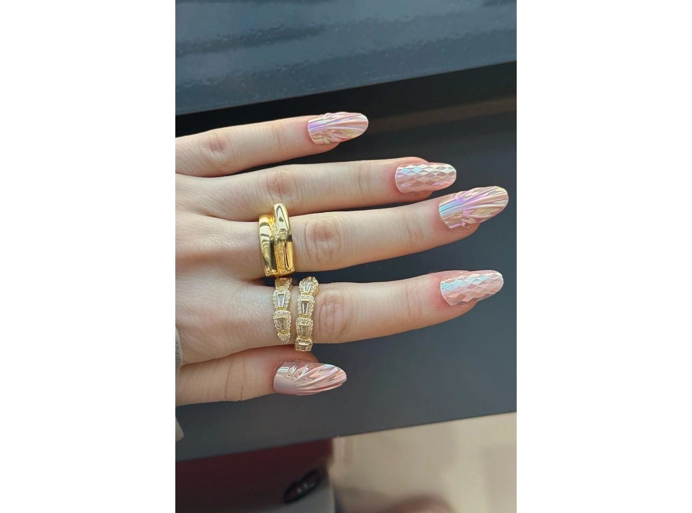 12li Pembe Renk Karışık Figürlü Jel Görünümlü Takma Tırnak Set (Yapıştırıcılı)