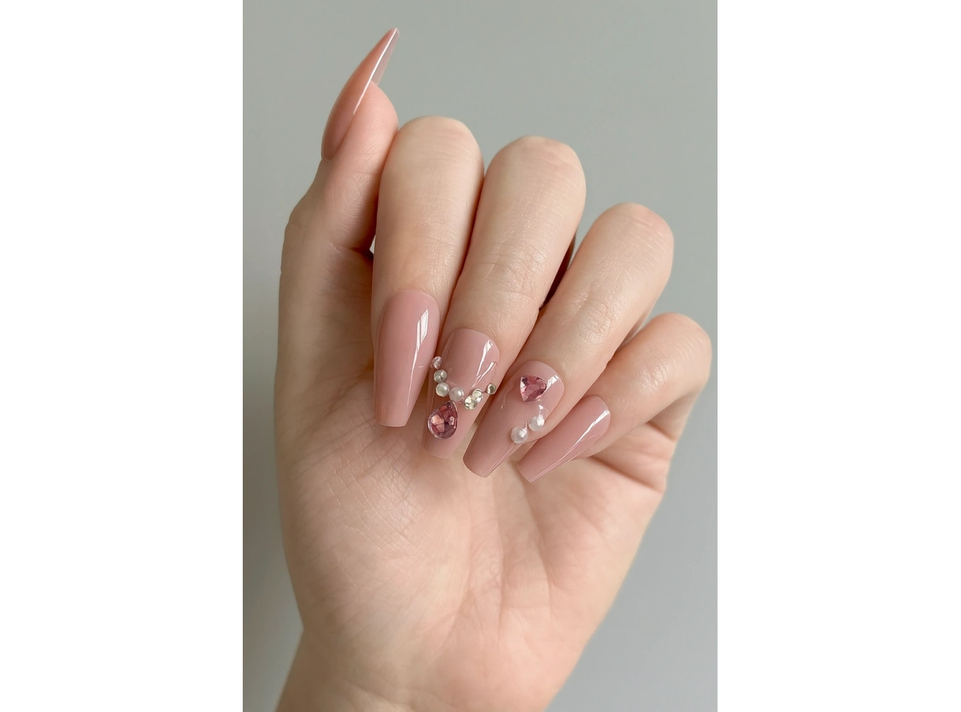 12li Pembe Renk Taş Detaylı Takma Tırnak Set (Yapıştırıcılı)