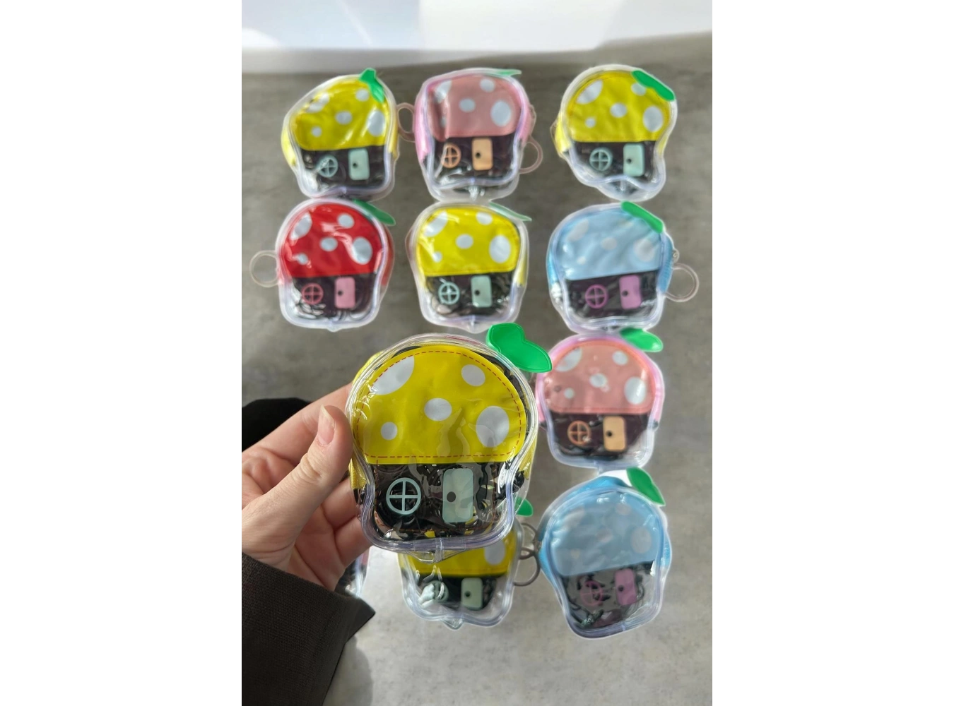 12li Siyah Renk Lastik Toka Set