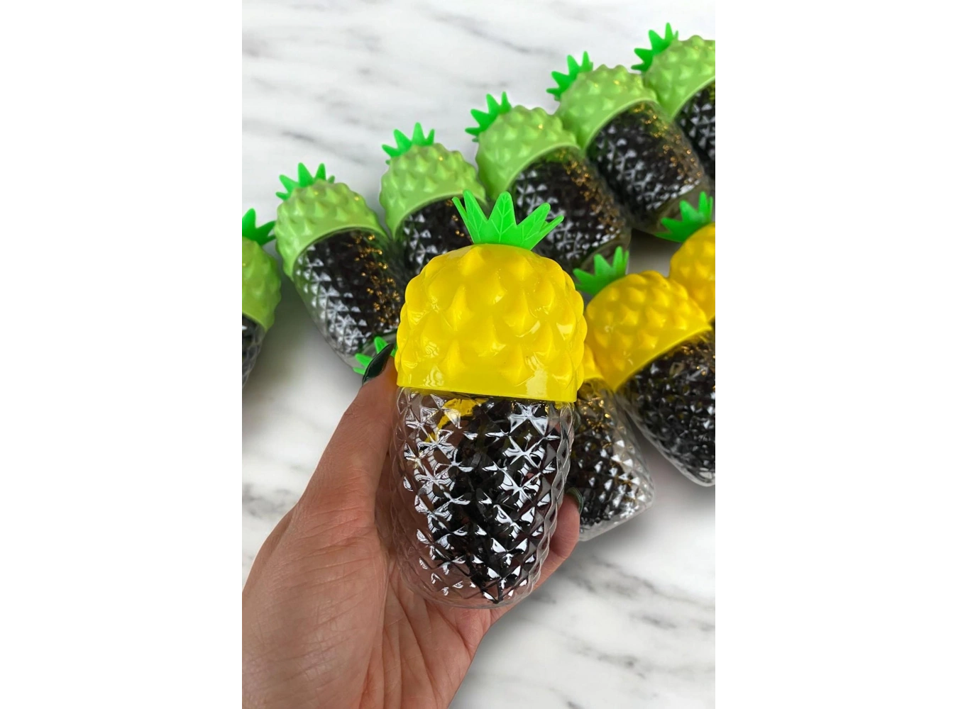 12li Siyah Renk Perma Lastik Toka