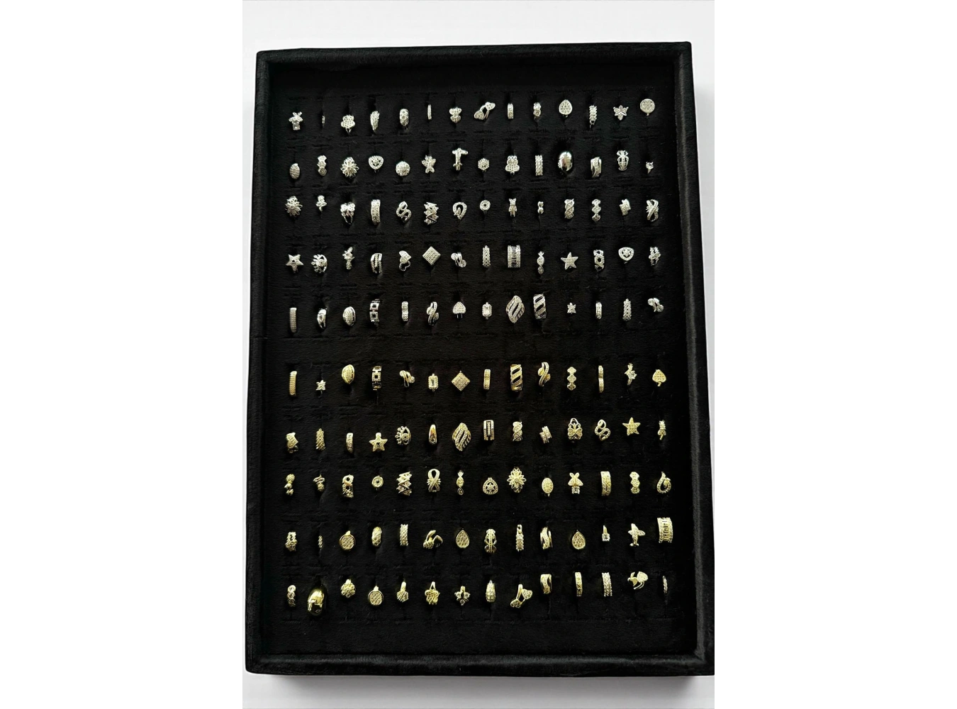 140lı Karışık Renk Standlı Tragus Küpe Set