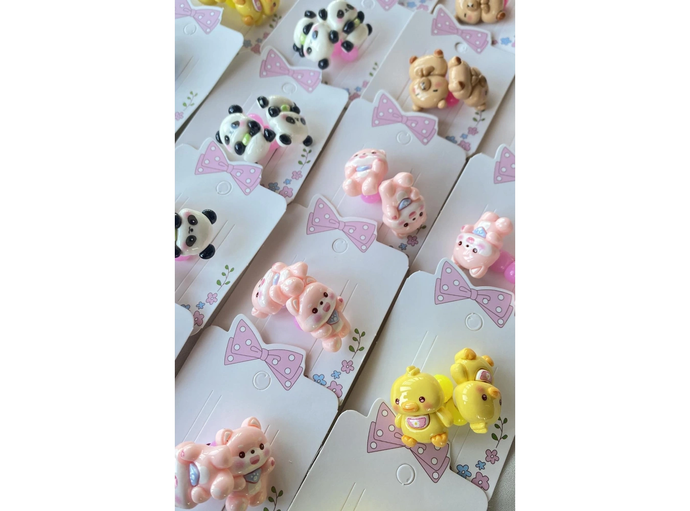 20li Karışık Renk Hayvan Figürlü Lastik Toka Set