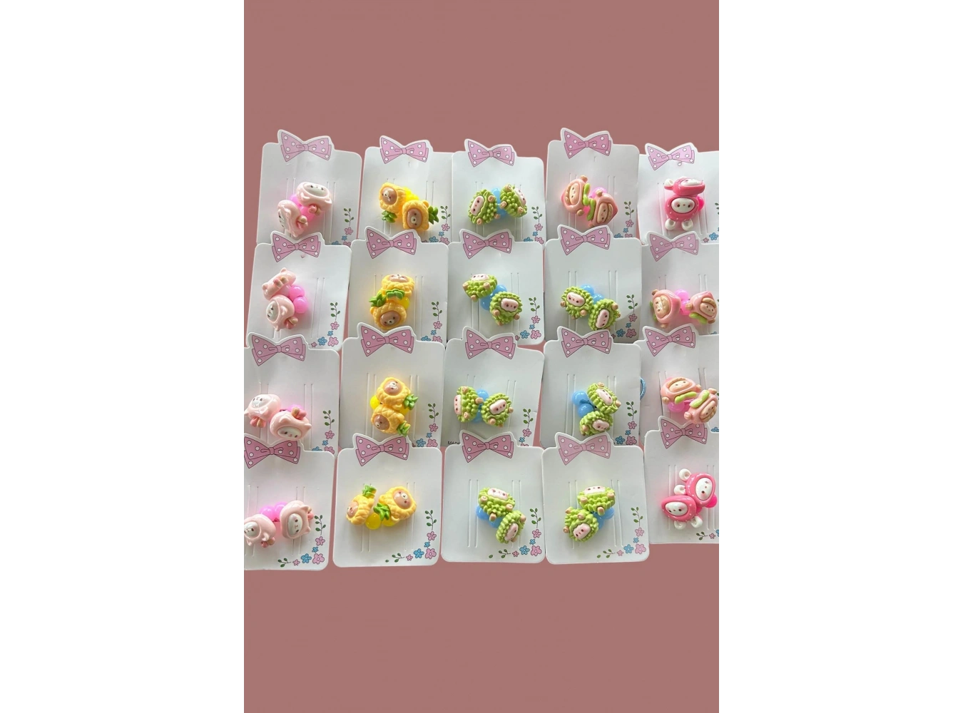 20li Karışık Renk Karışık Figürlü Çocuk Lastik Toka Set