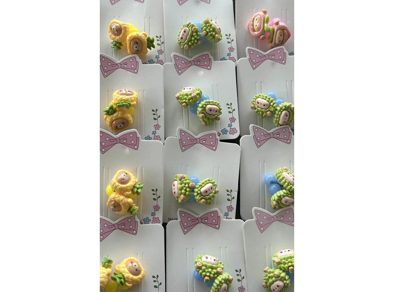 20li Karışık Renk Karışık Figürlü Çocuk Lastik Toka Set