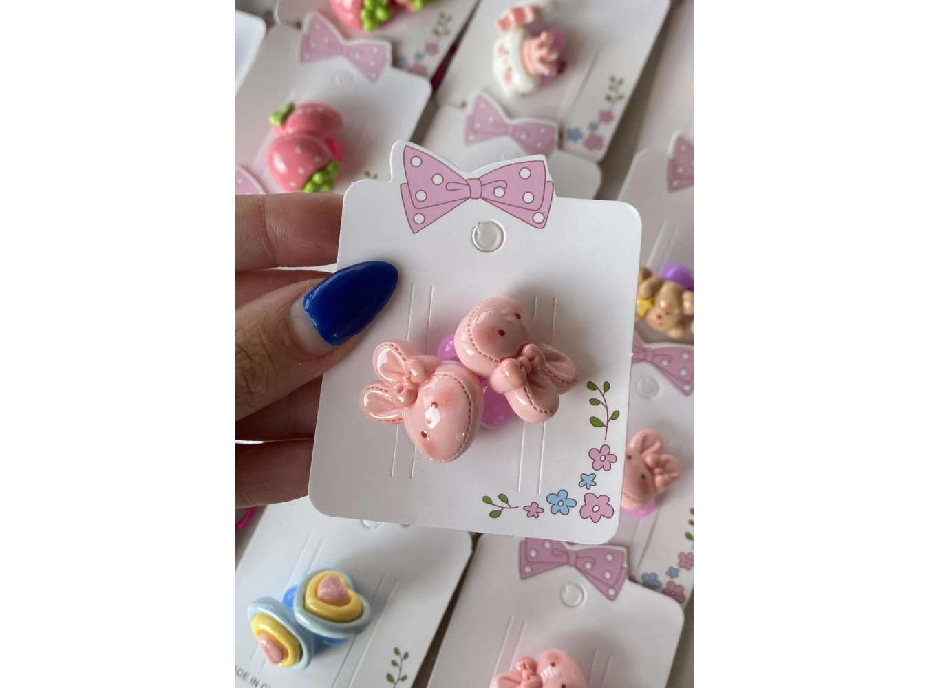 20li Karışık Renk Karışık Figürlü Lastik Toka Set