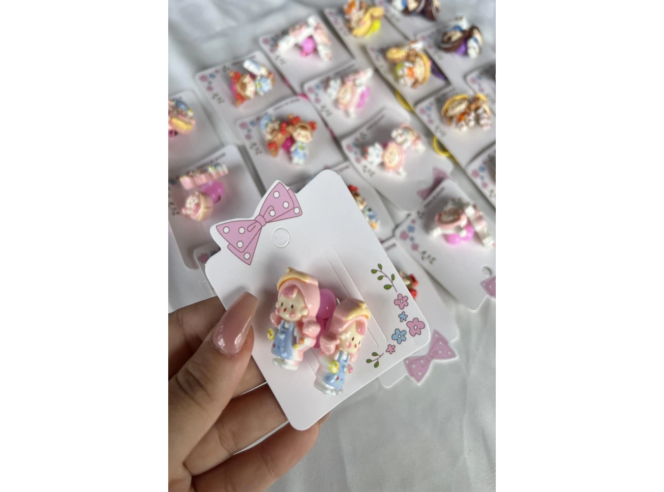 20li Karışık Renk Kız Çocuğu Figürlü Lastik Toka Set