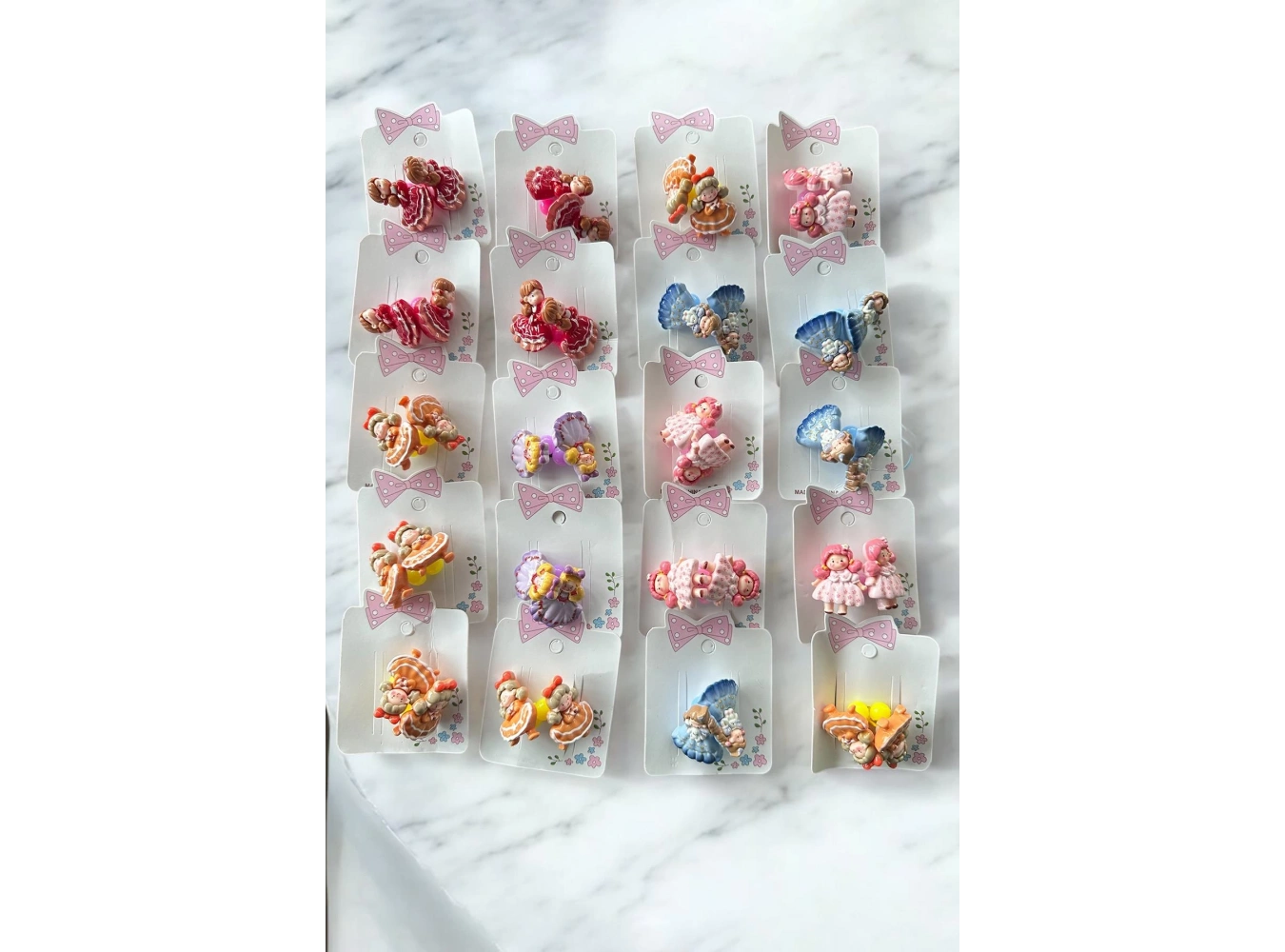 20li Karışık Renk Kız Figürlü Lastik Toka Set