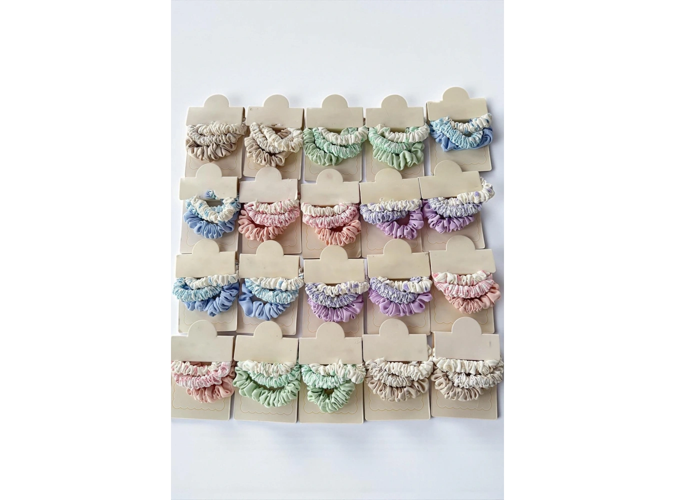 20li Karışık Renk Lastik Toka Set