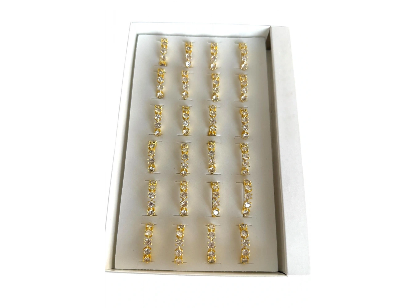 24lü Altın Renk Beştaş Detaylı Yüzük Set