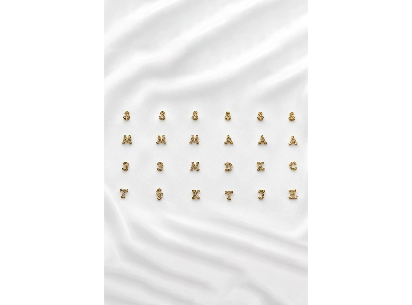 24lü Altın Renk Harfli Tragus Küpe Set