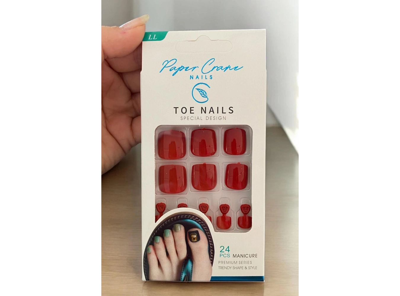 24lü Kırmızı Renk Ayak Takma Tırnak Seti