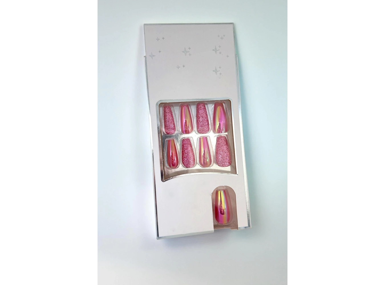 24lü Pembe Renk Simli Ve Hologramlı Takma Tırnak (Yapıştırıcılı)