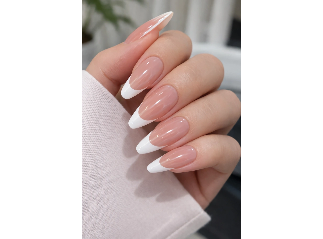 24lü Pudra Ve Beyaz Renk Jel Görünümlü Takma Tırnak (Yapıştırıcılı)