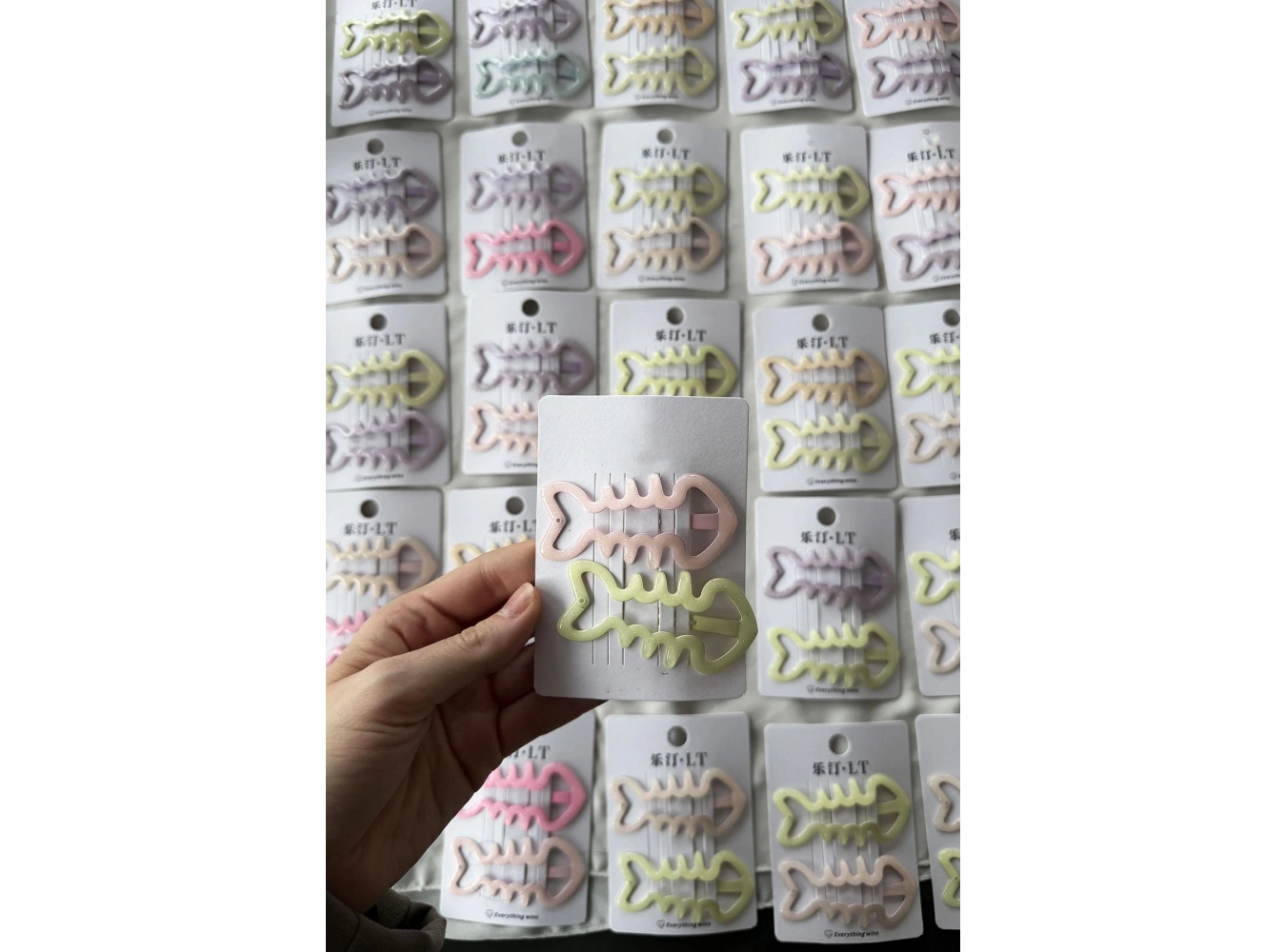 30lu Karışık Renk Balık Figürlü Yan Toka Set