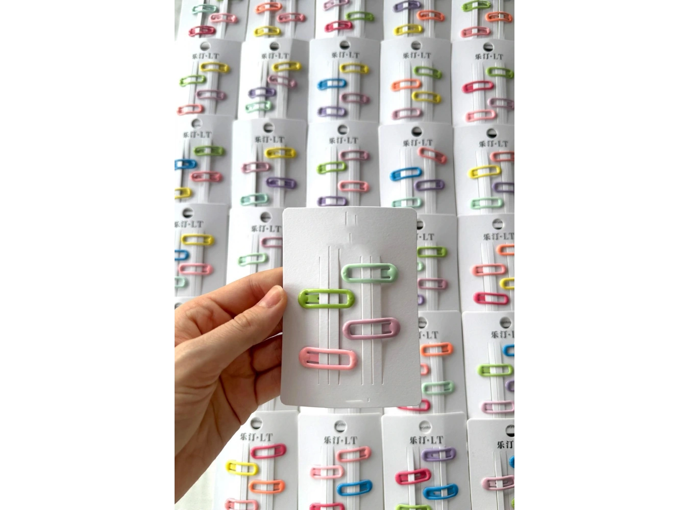 30lu Karışık Renk Yan Toka Set