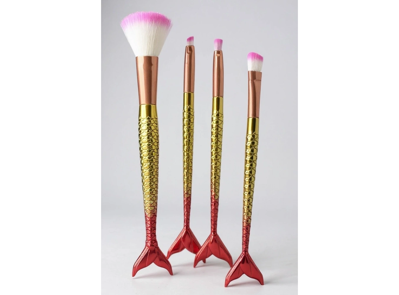 4lü Kırmızı Ve Altın Renk Balık Kuyruğu Figürlü Makyaj Fırçası Set