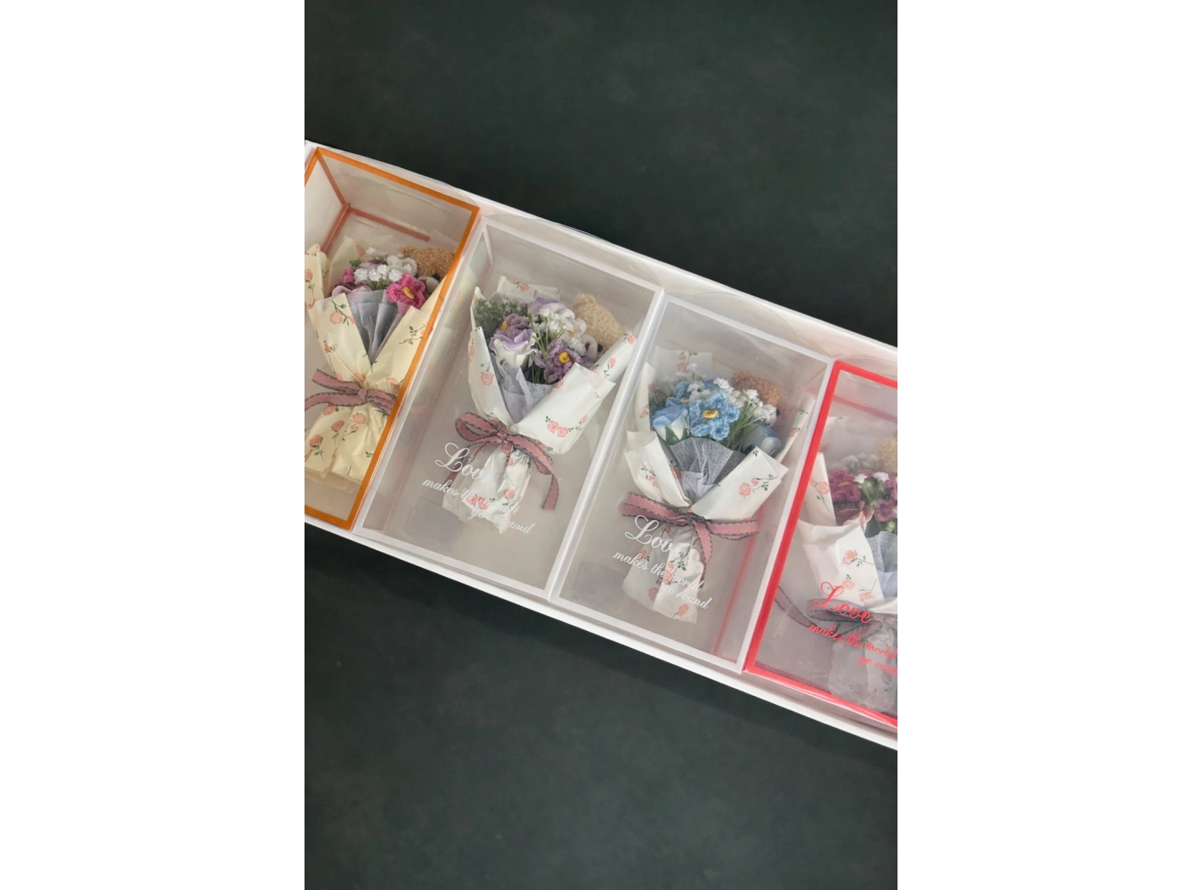 4lü Mini Çiçek Buketi Hediye Kutusu