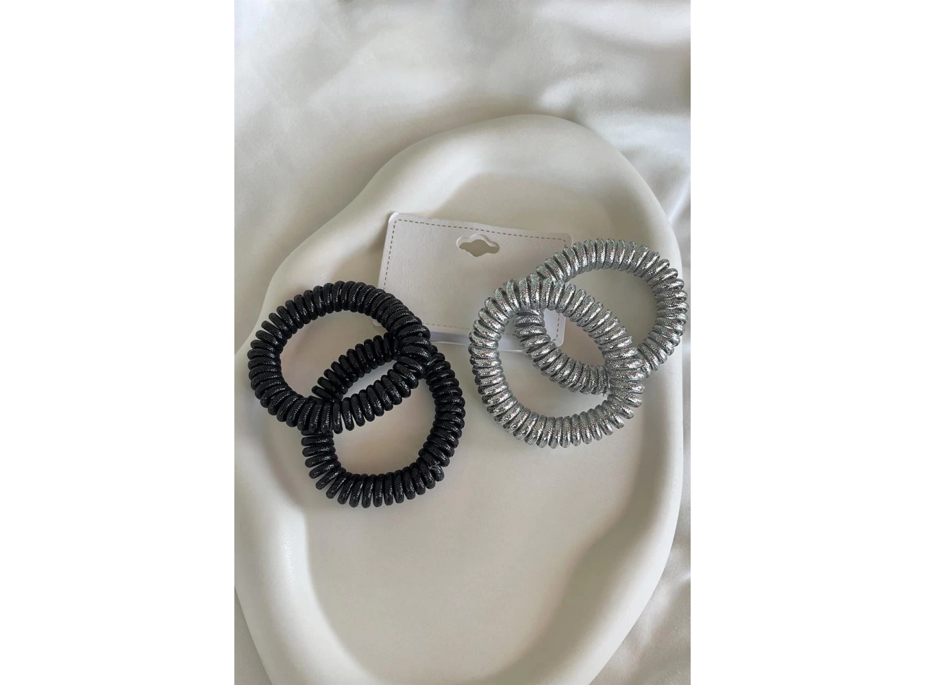 4lü Siyah Ve Gri Renk Helezon Lastik Toka