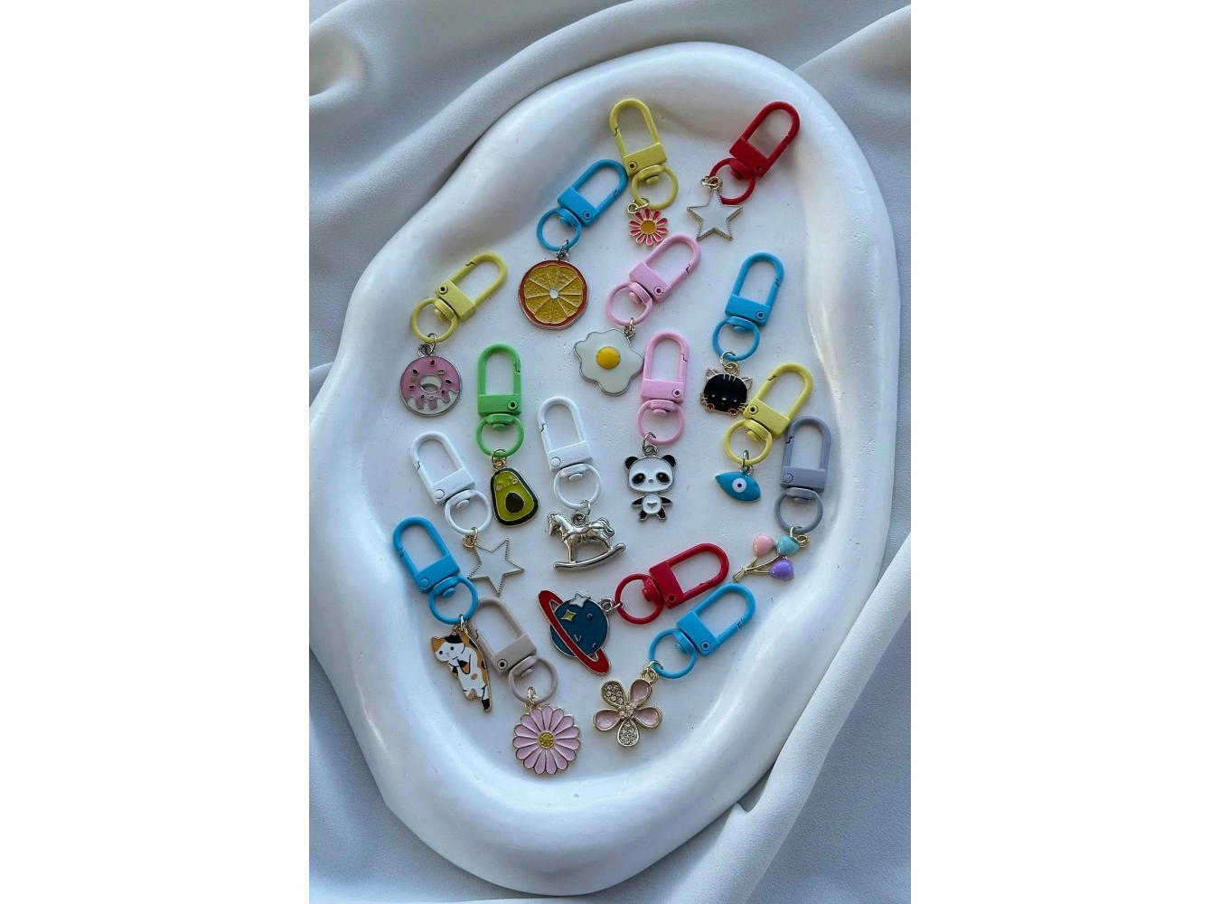 50li Karışık Figürlü Charm Set