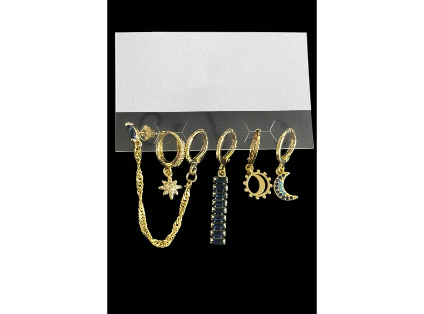 6lı Altın Renk Taş Detaylı Küpe Set